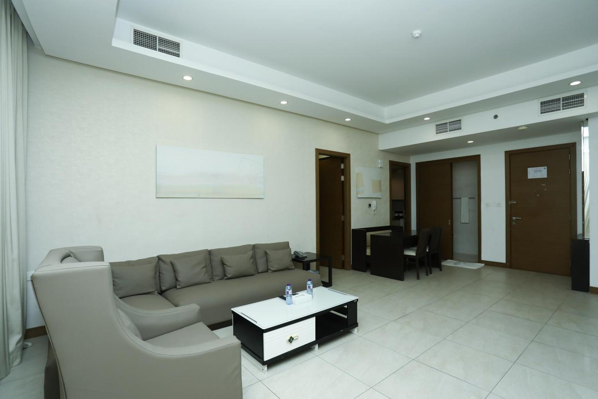 Landway Suite Manama Exterior foto