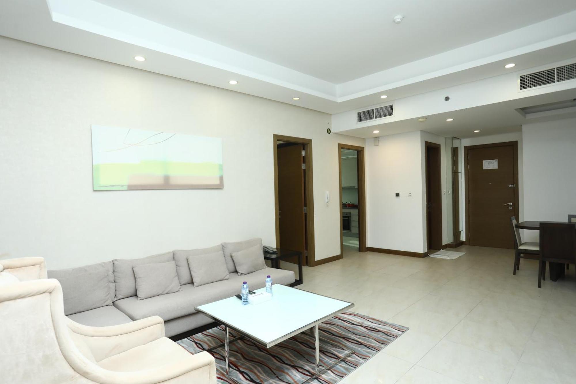 Landway Suite Manama Exterior foto